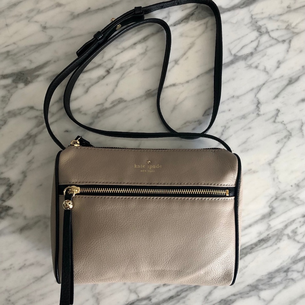 NWOT Kate Spade Tan/Black Leather Crossbody